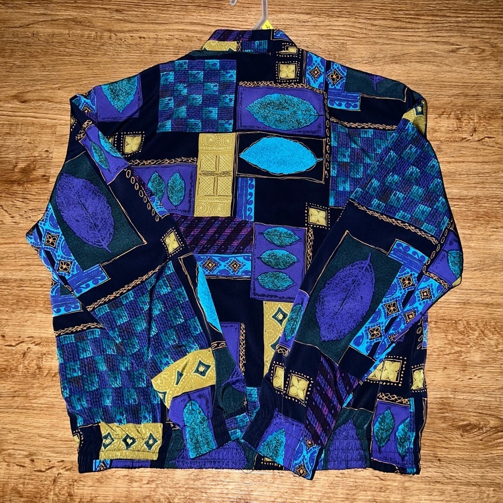 Vintage Bomber Jacket - Picture 2 of 2